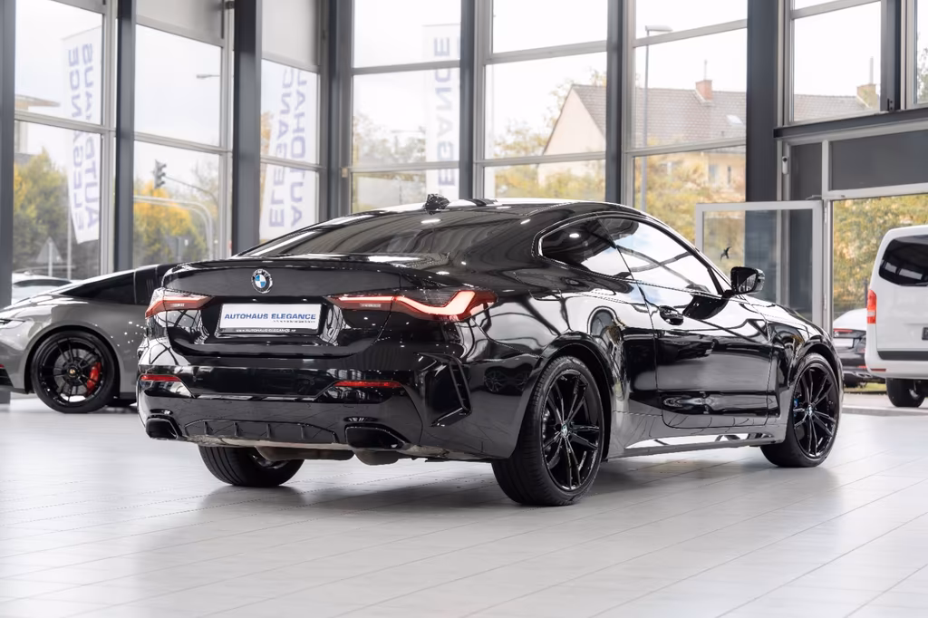 BMW M440