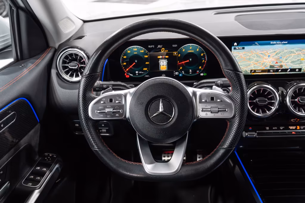 Mercedes-Benz GLB 250