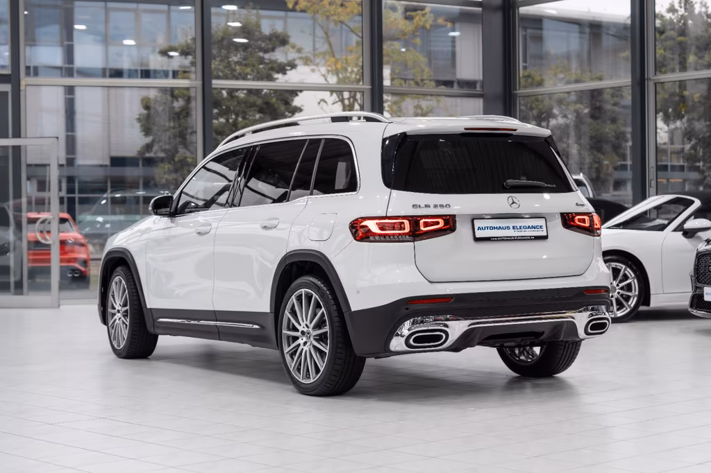 Mercedes-Benz GLB 250