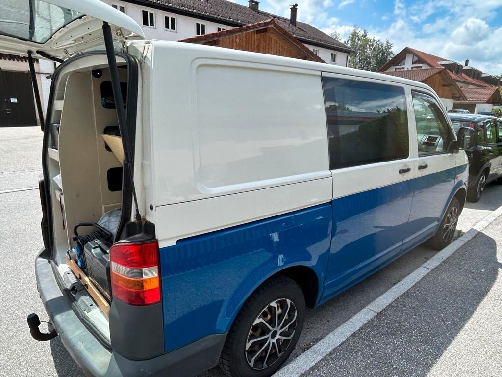Volkswagen T5 Transporter