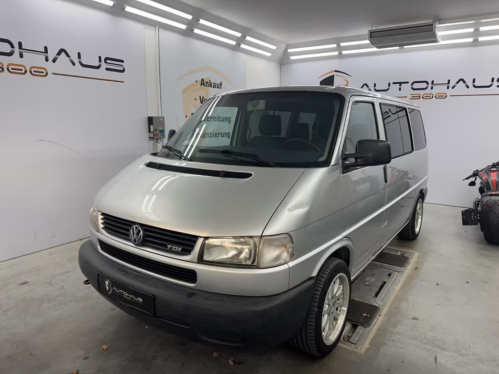 Volkswagen T4 Caravelle