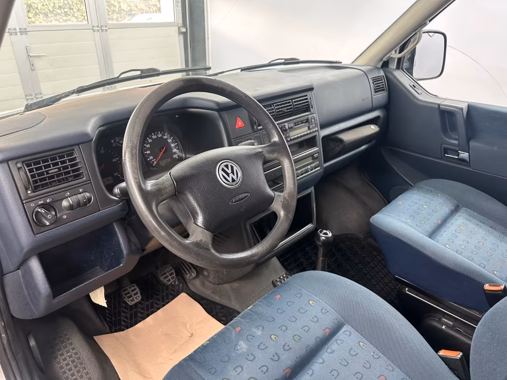 Volkswagen T4 Caravelle