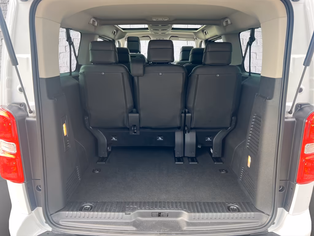 Peugeot Traveller