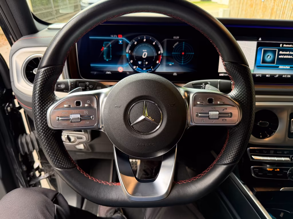 Mercedes-Benz G 400