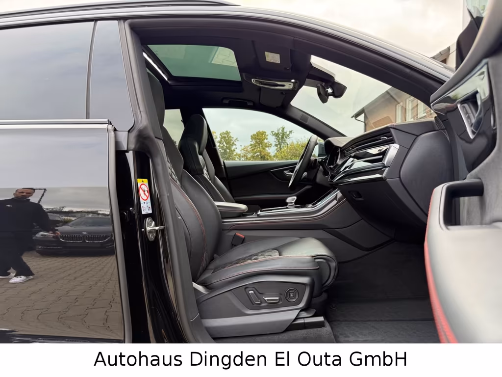 Audi SQ8