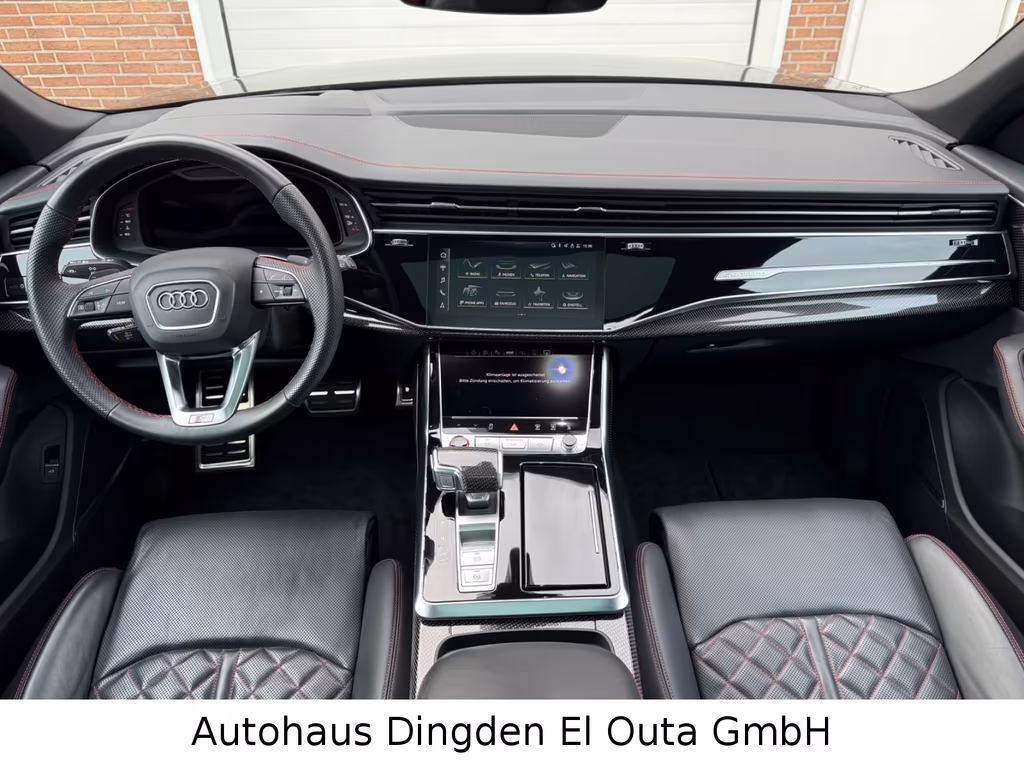 Audi SQ8