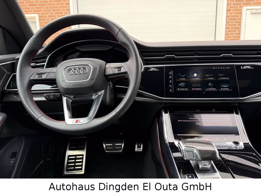 Audi SQ8