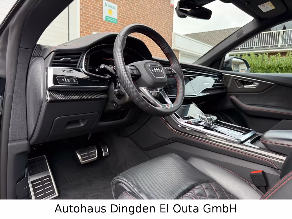 Audi SQ8