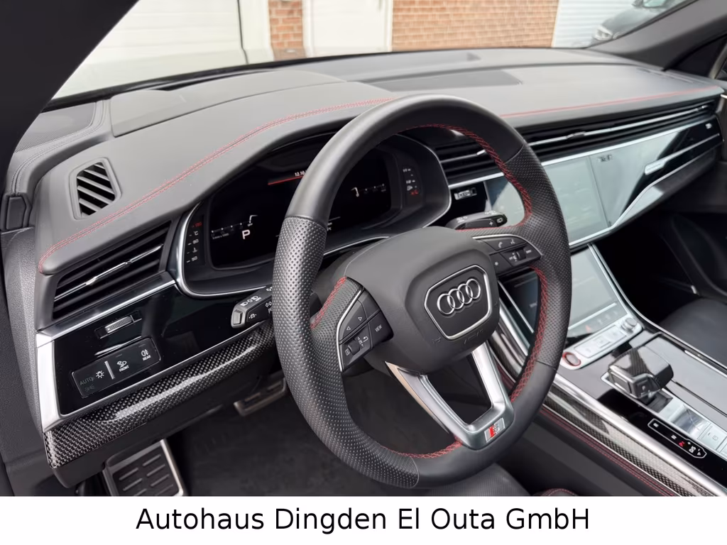 Audi SQ8