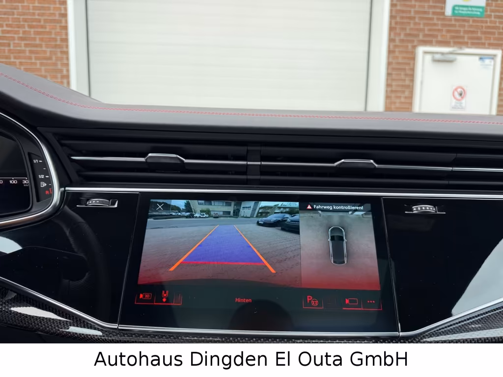 Audi SQ8