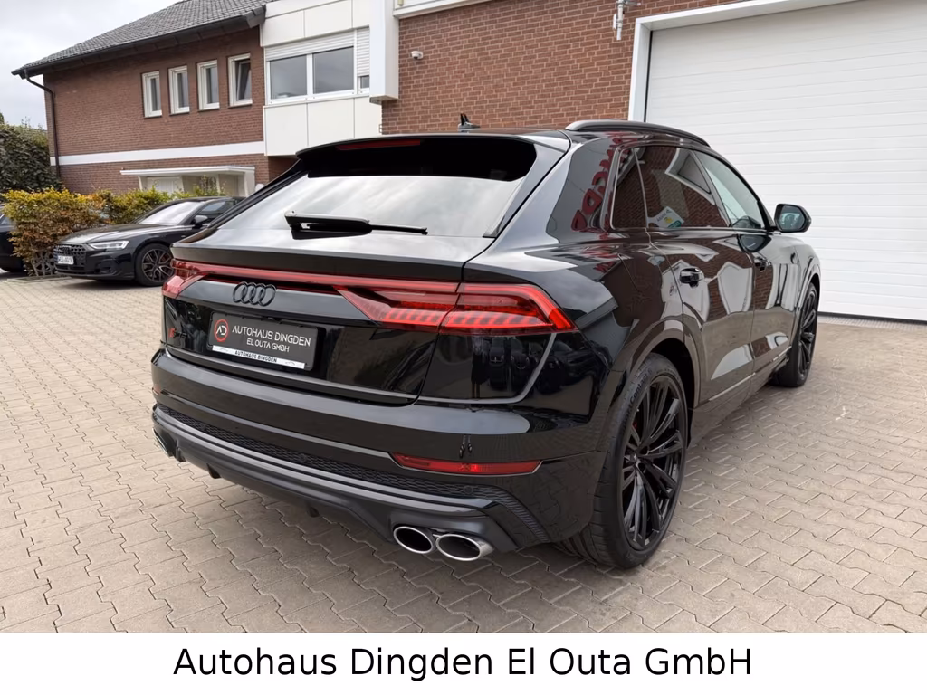 Audi SQ8