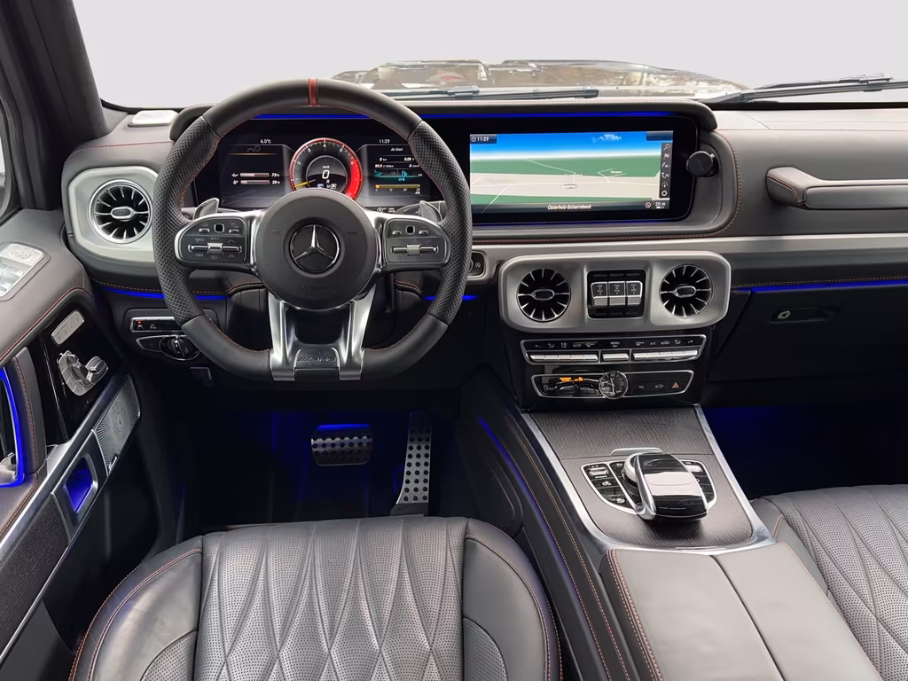 Mercedes-Benz G 500