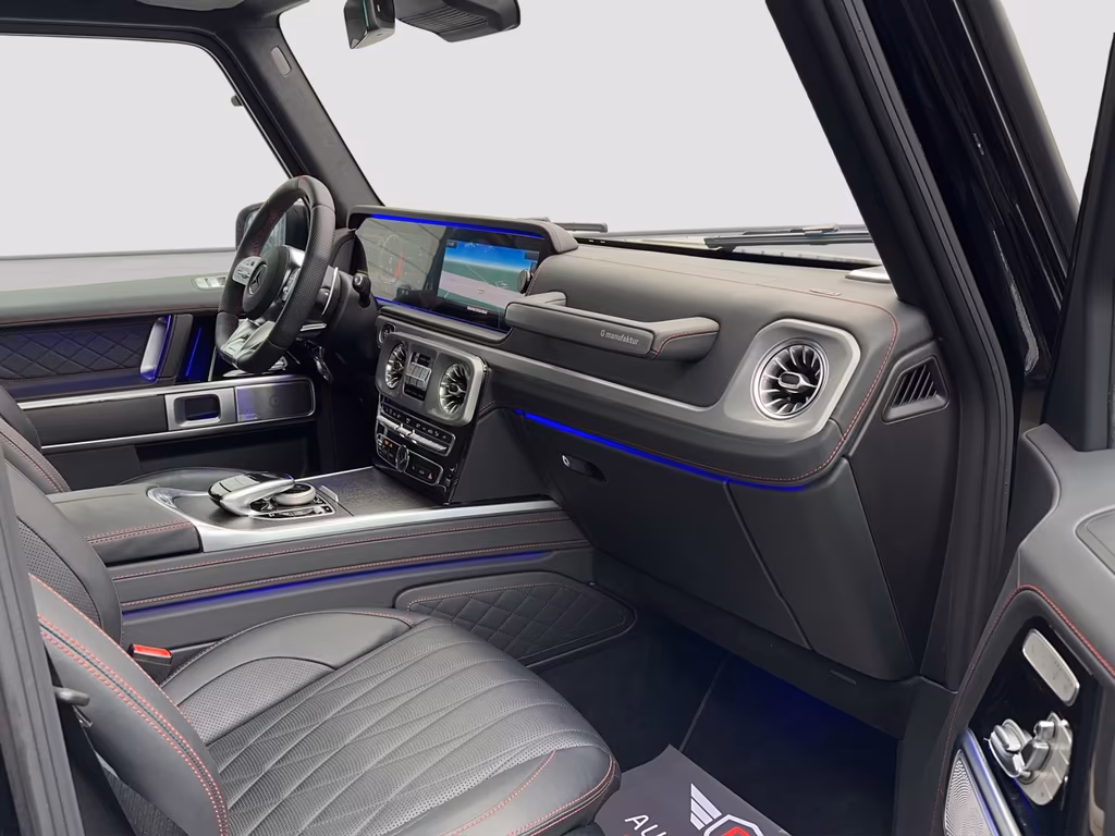Mercedes-Benz G 500