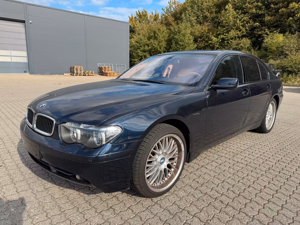 BMW 735