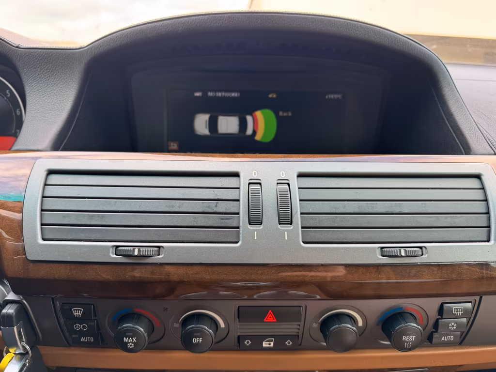 BMW 735