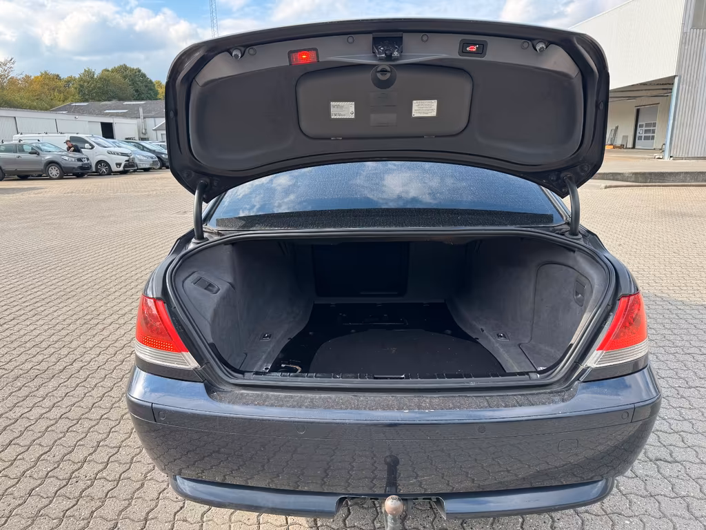 BMW 735