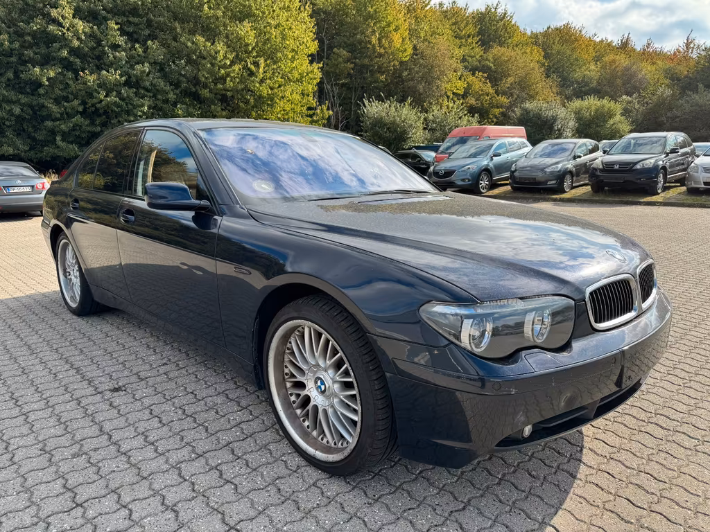 BMW 735