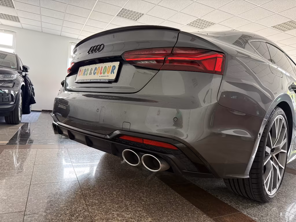 Audi S5