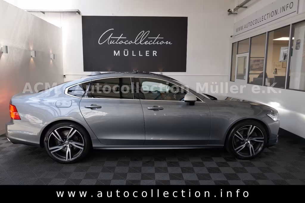 Volvo S90