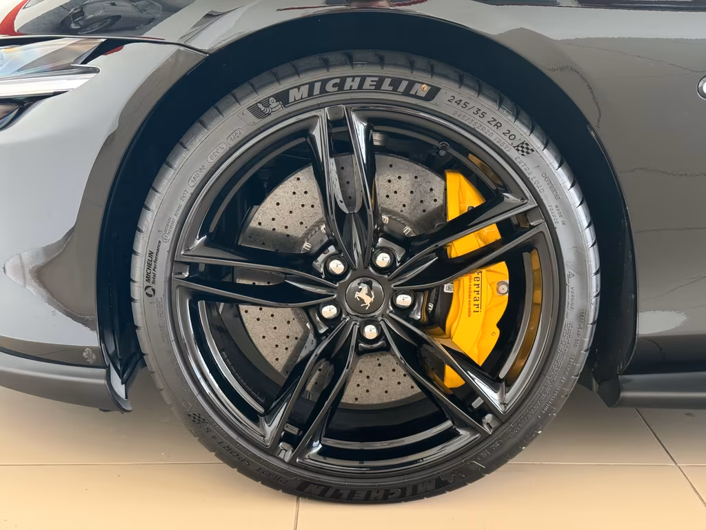 Ferrari Roma