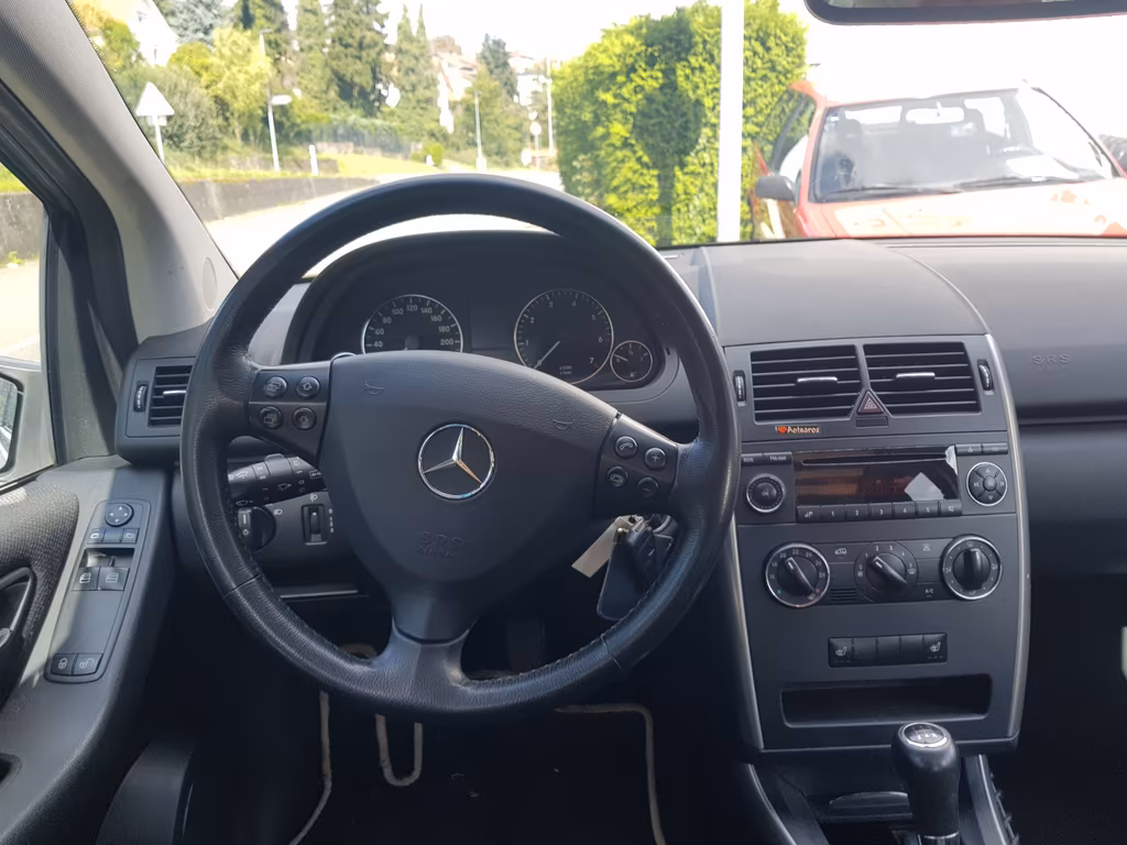 Mercedes-Benz A 170