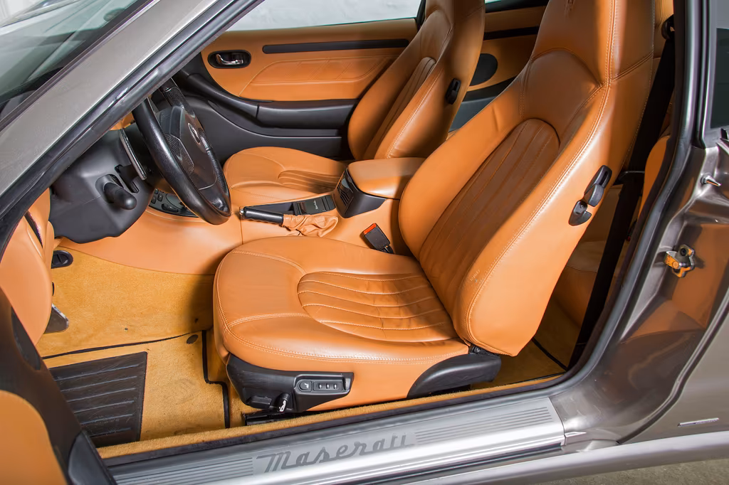 Maserati 4200