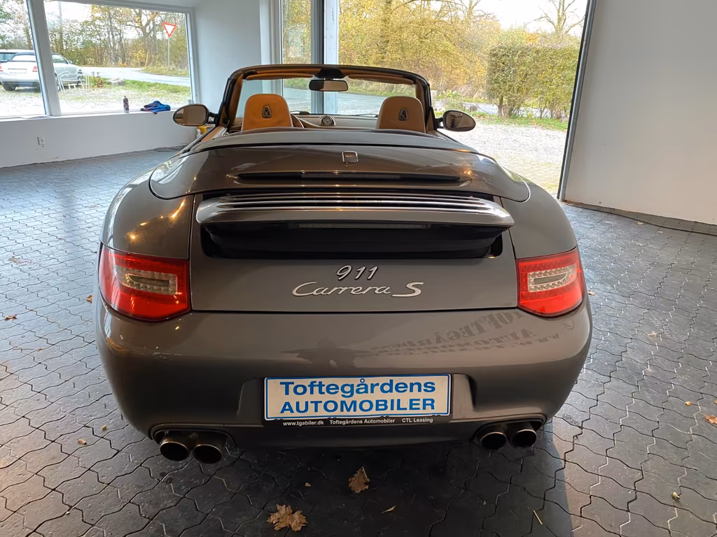 Porsche 997