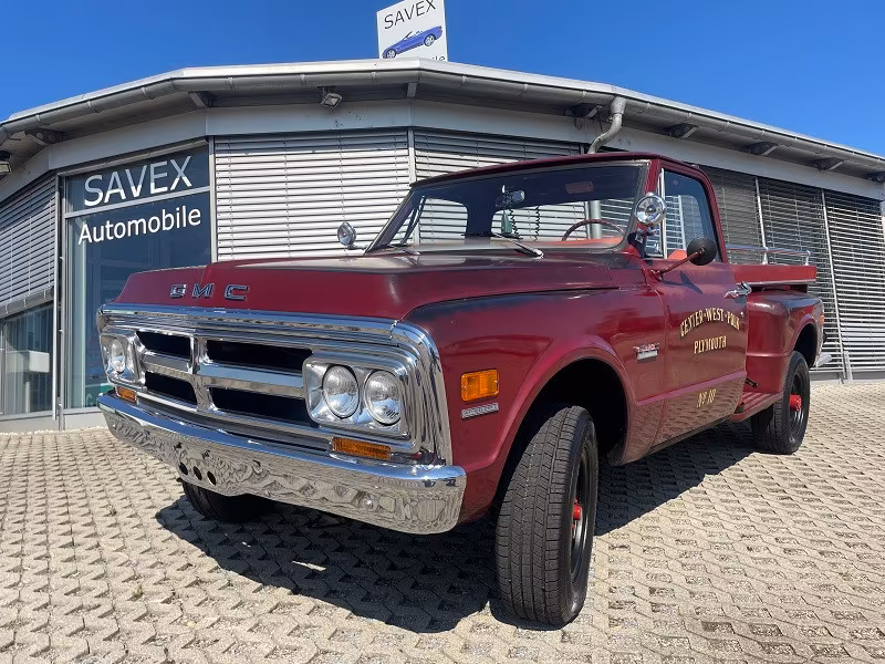 GMC Sierra