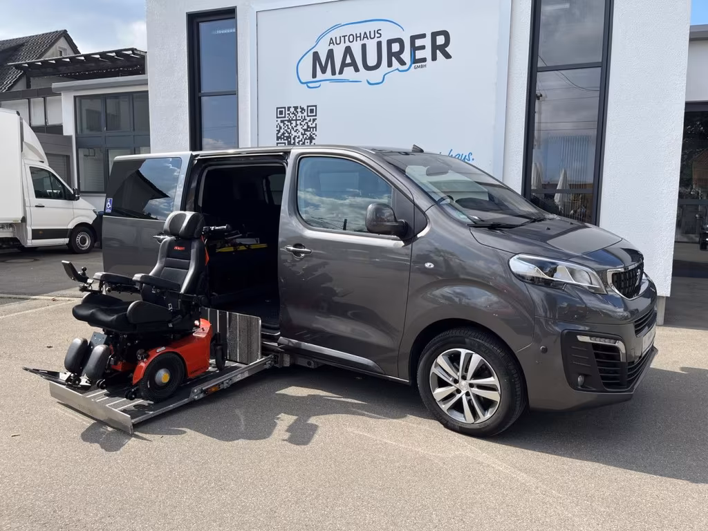 Peugeot Traveller