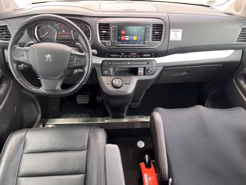 Peugeot Traveller