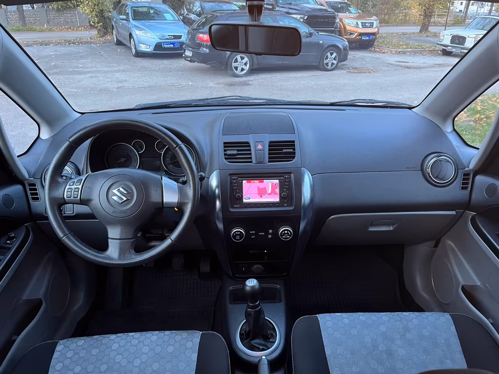 Suzuki SX4