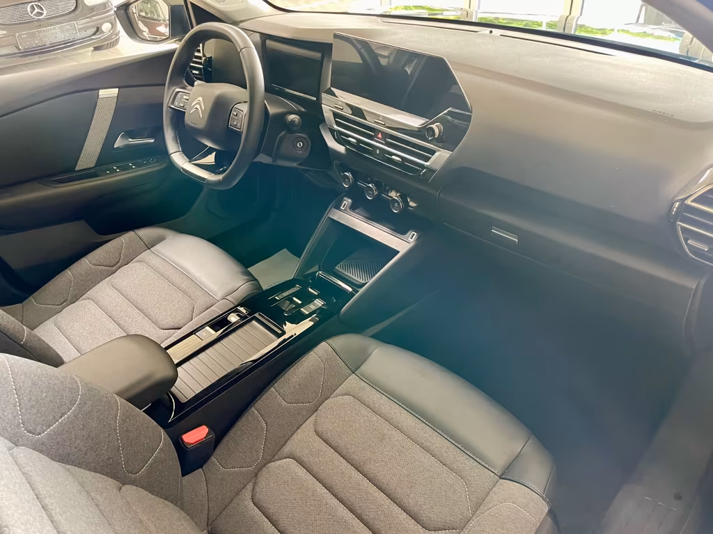 Citroën C4 X