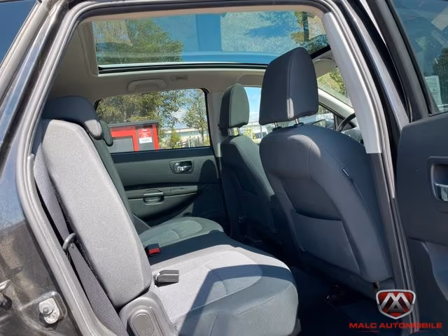 Nissan Qashqai+2