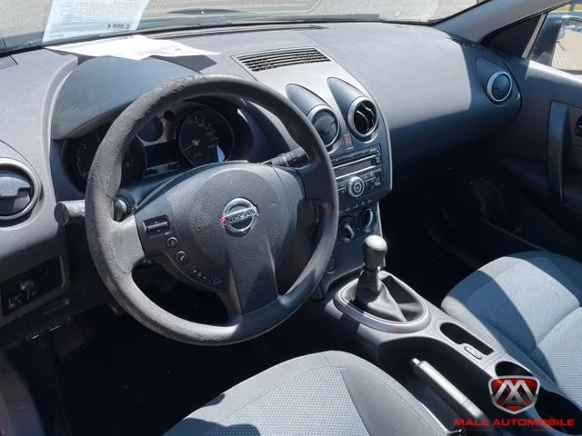 Nissan Qashqai+2
