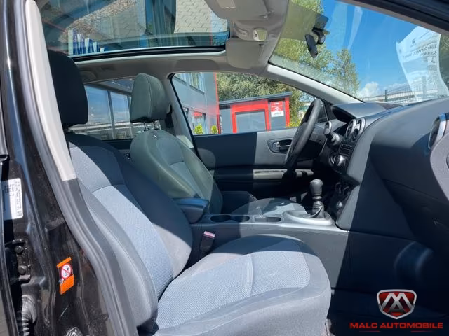Nissan Qashqai+2