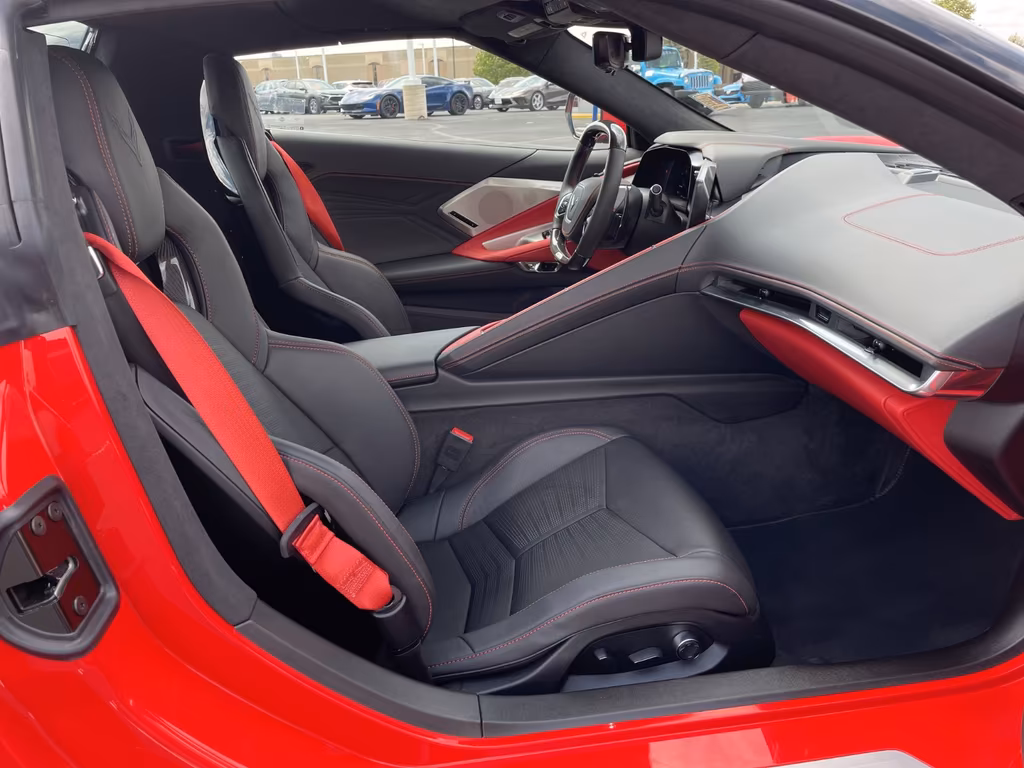 Corvette C8