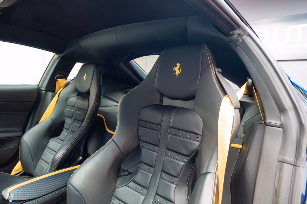 Ferrari 812