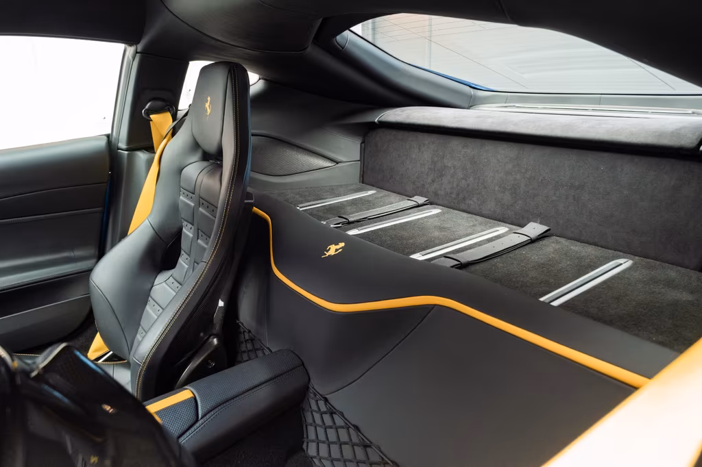 Ferrari 812