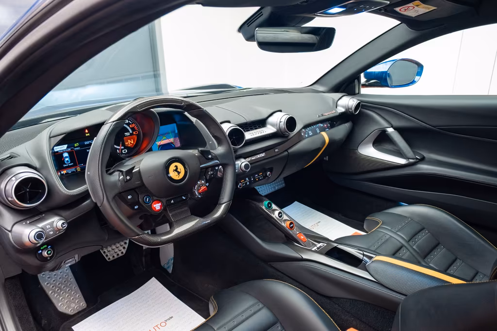 Ferrari 812
