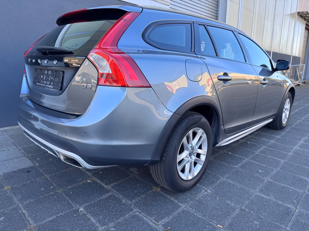Volvo V60 Cross Country