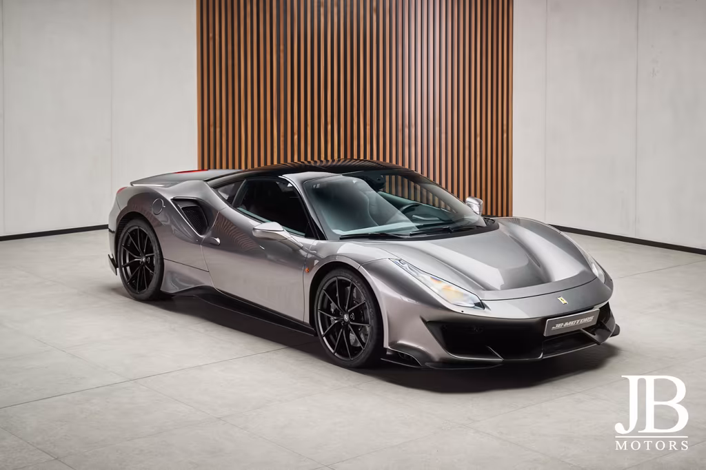 Ferrari 488 Pista