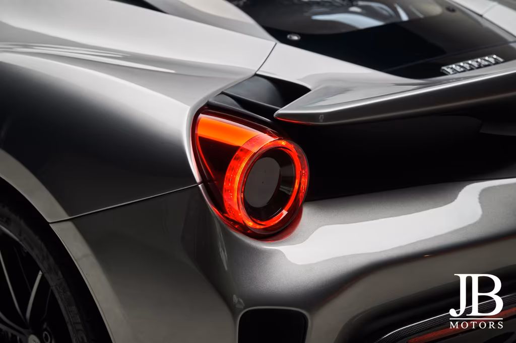 Ferrari 488 Pista