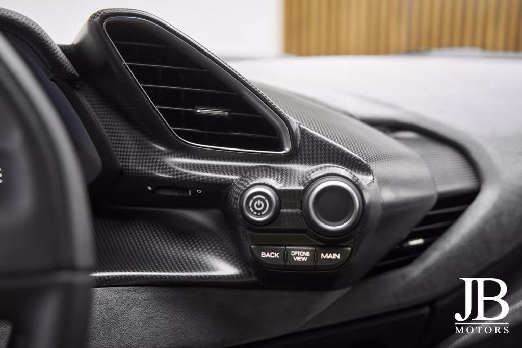 Ferrari 488 Pista