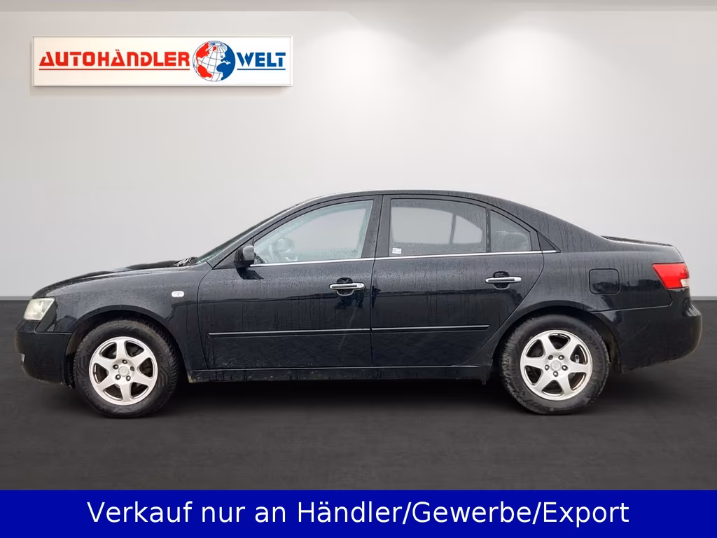 Hyundai SONATA