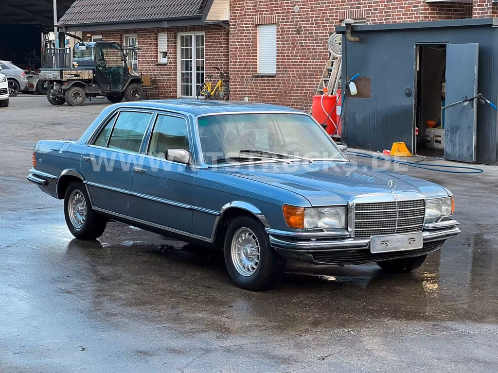 Mercedes-Benz 450