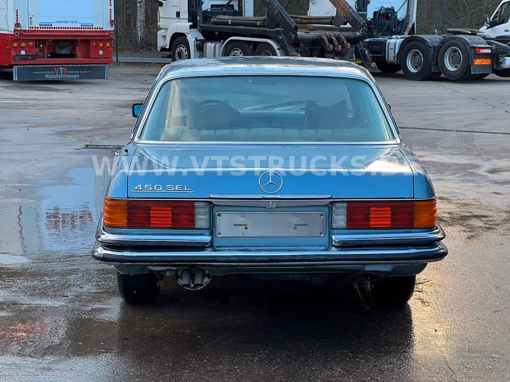 Mercedes-Benz 450