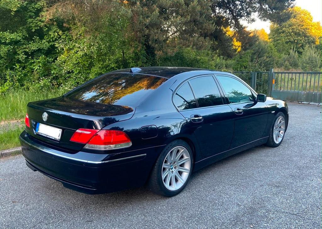 BMW 730