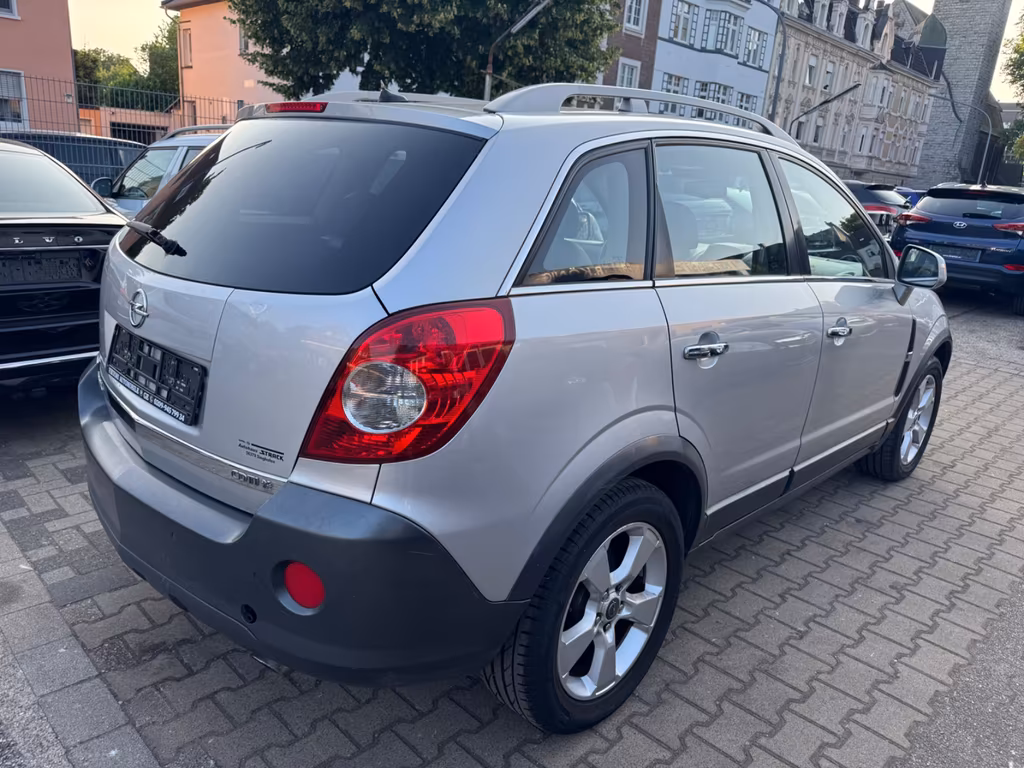 Opel Antara