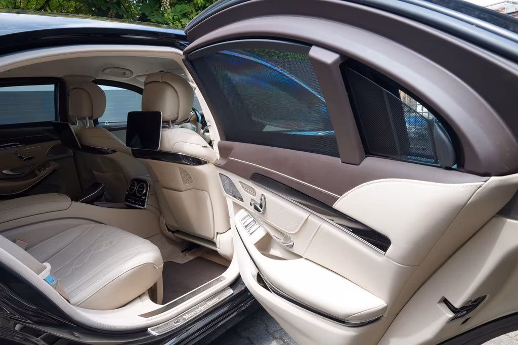 Mercedes-Benz S 600
