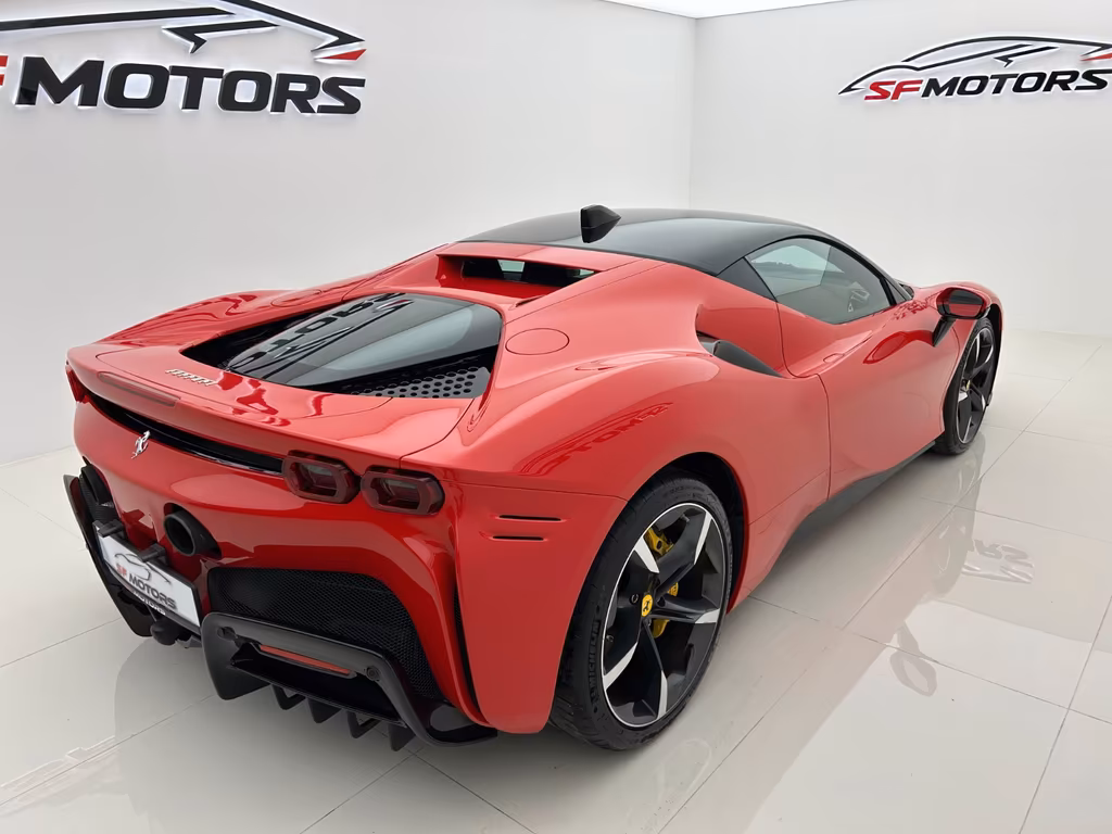 Ferrari SF90